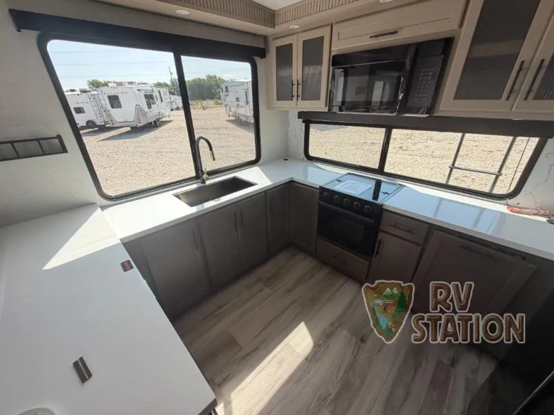 2027 Keystone Cougar 350LLK - Photo 4