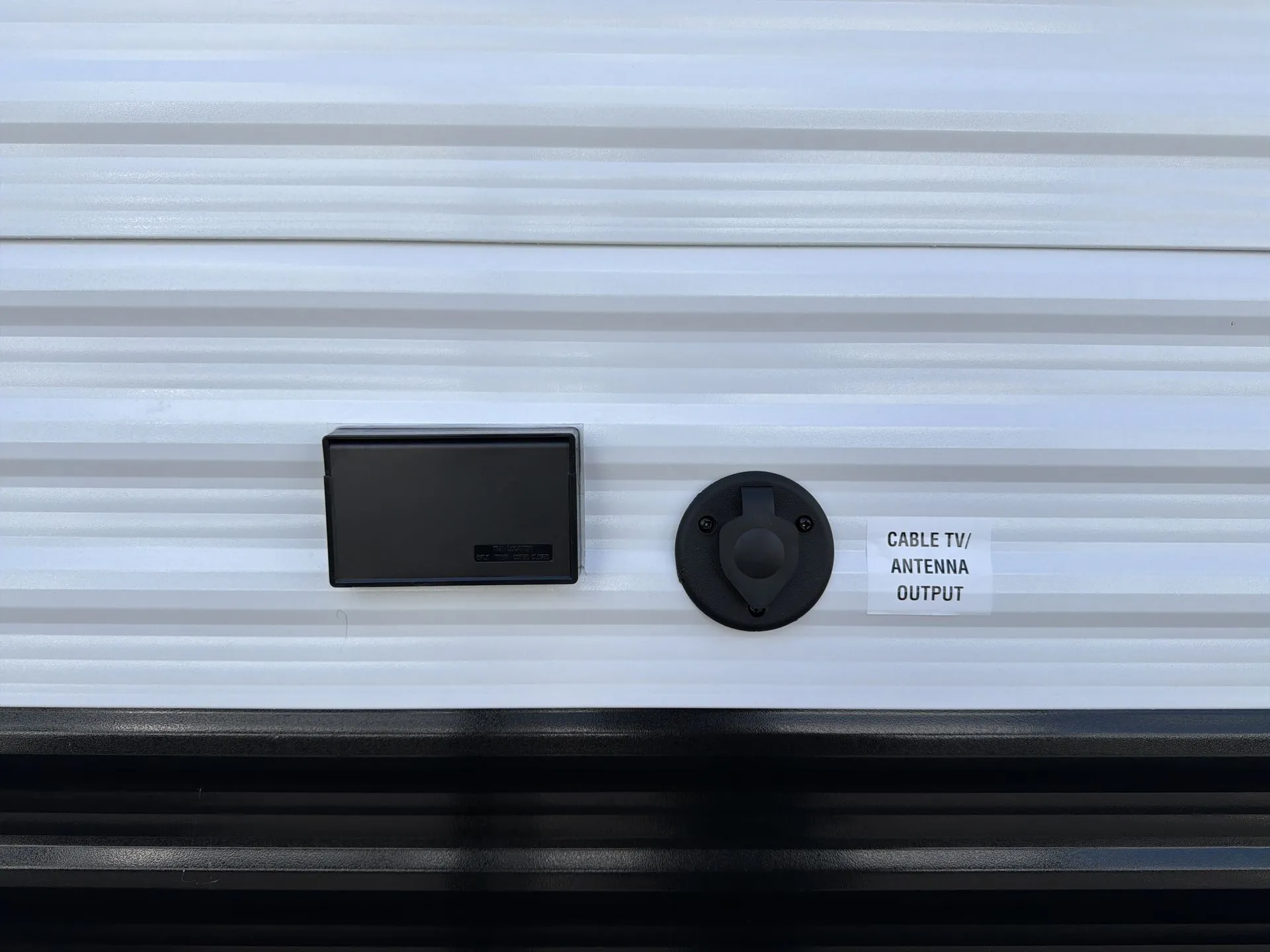 2027 Heartland Prowler 2801RLD - Photo 4