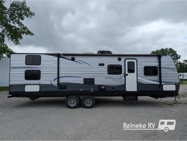 2017 Keystone RV Summerland 2960BH - Main photo