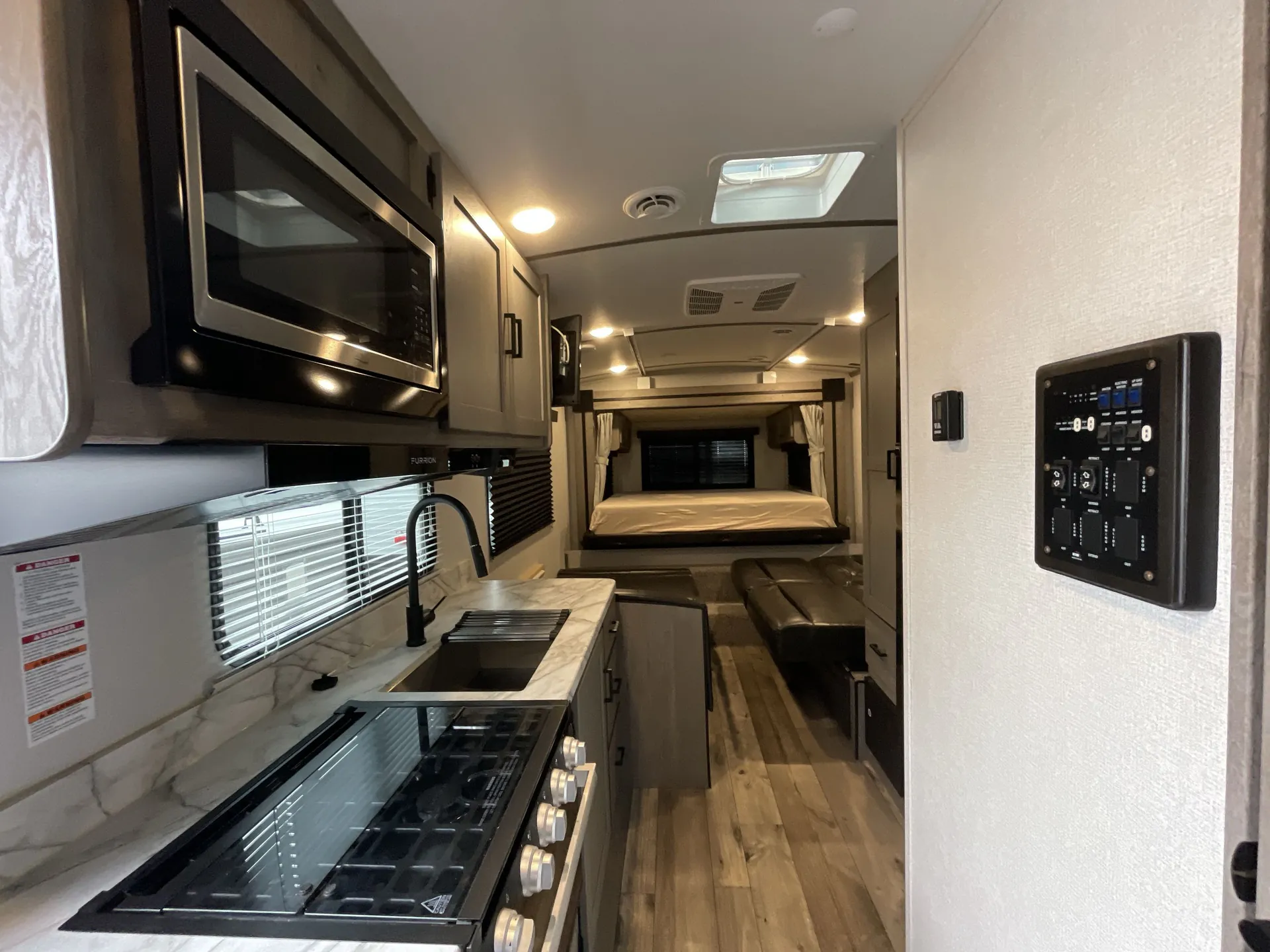 2021 Keystone Outback Ultra-Lite 210URS — living area main