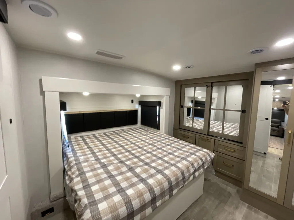 2026 Jayco Eagle 321RSTS, Photos photo 22
