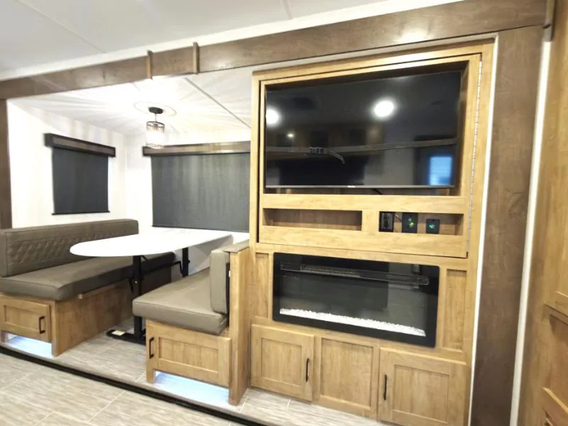 2024 Coachmen Freedom Express Ultra Lite 274RKS, Photos photo 8