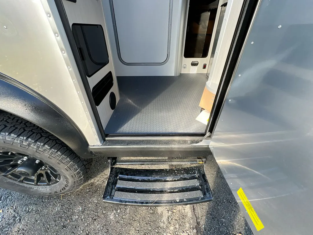 2025 Airstream Basecamp Basecamp 16X - Photo 4