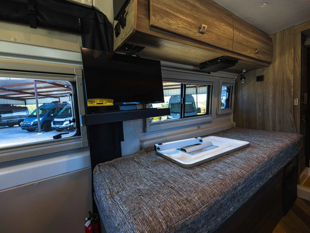 2027 Winnebago Travato 59KL, Photos photo 17