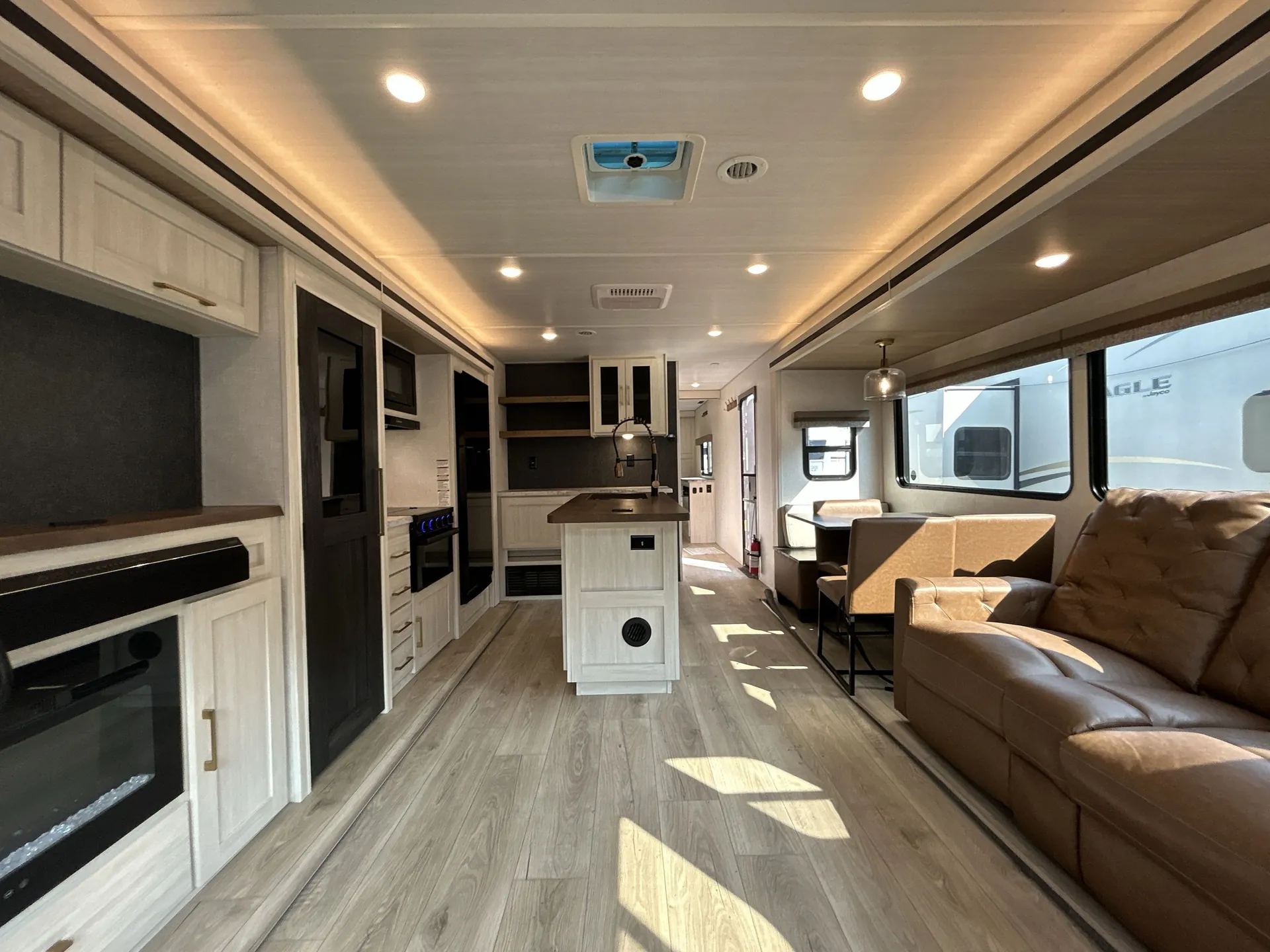 2024 Forest River Grand Surveyor 305RLBS — living area main