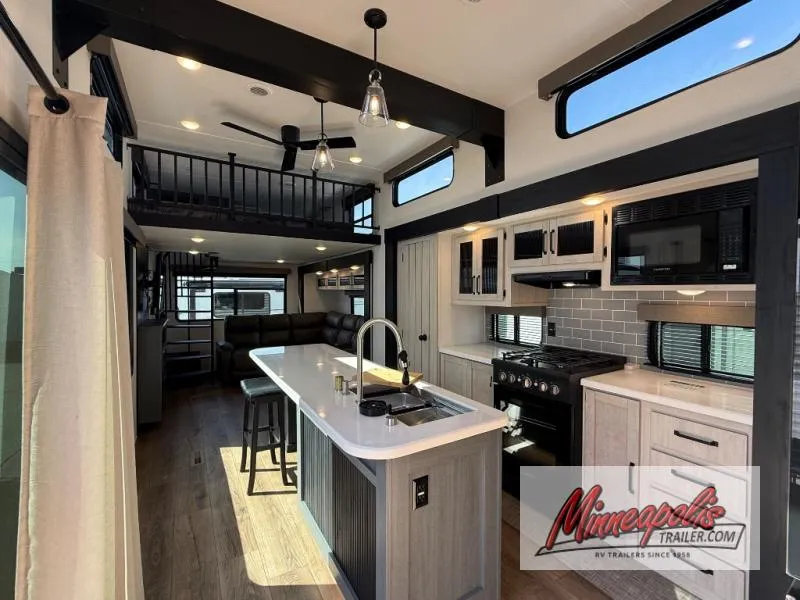 2026 Forest River Puma Vista 423LFT - Photo 3