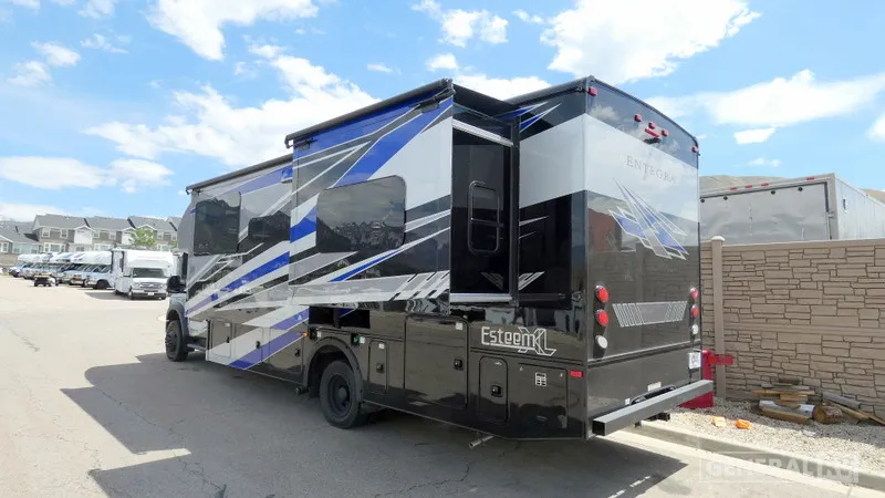 2026 Entegra Coach Esteem XL 32U - Photo 4