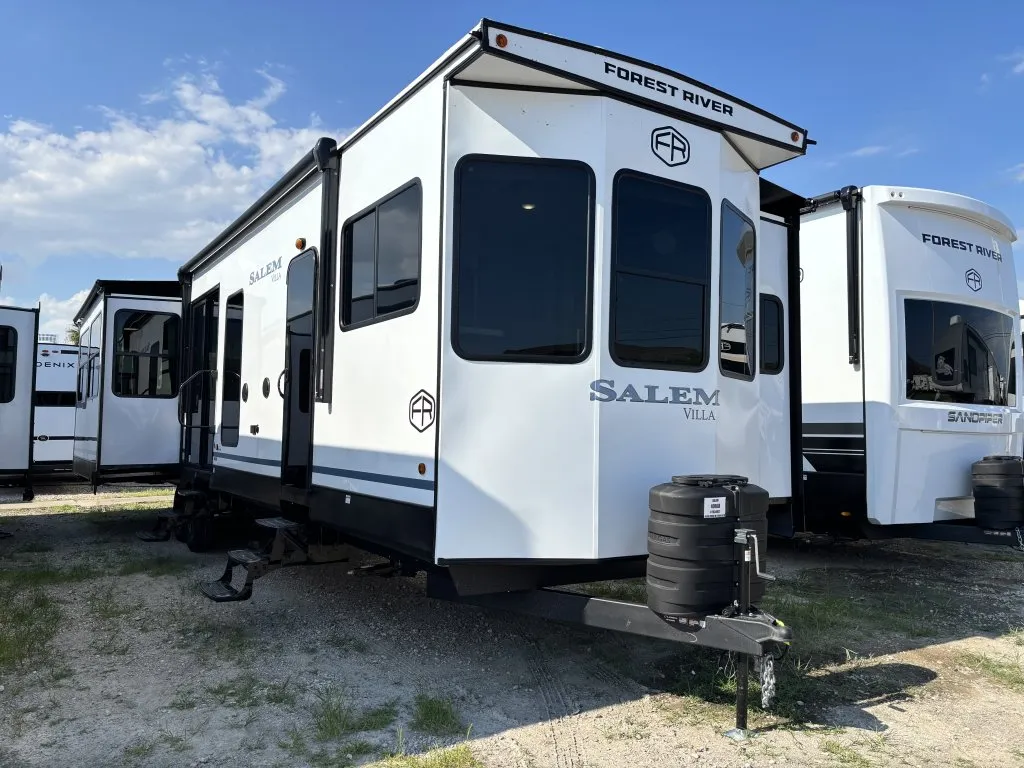 2026 Forest River Salem Villa 40RLB - Photo 2