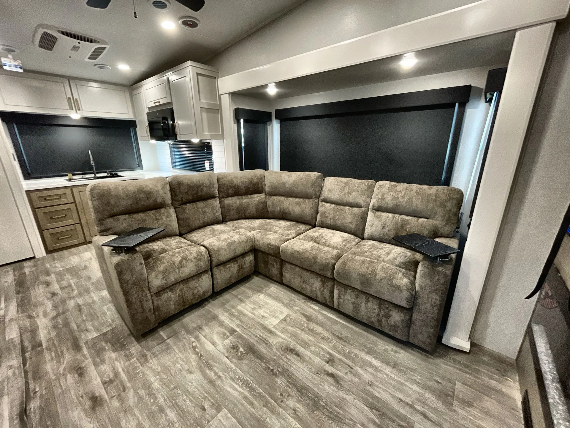2026 Jayco Eagle 365UKTS — living area main