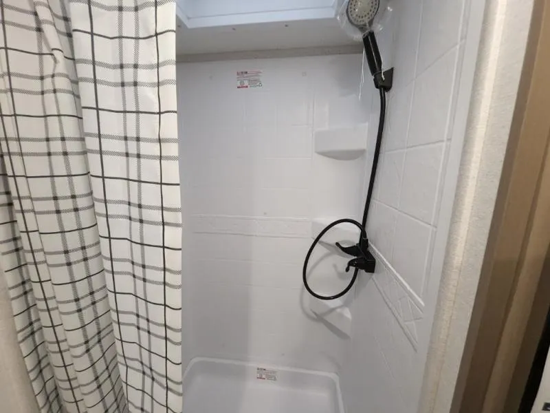 2027 Jayco Jay Flight SLX 175FQ - Photo 3