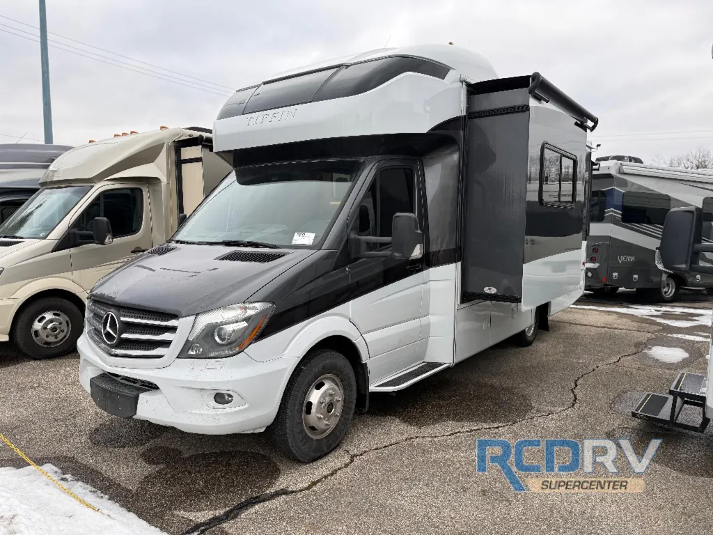 2019 Tiffin Wayfarer 25 QW, Photos photo 4