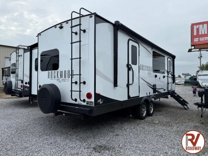 2025 Forest River Rockwood Ultra Lite 2619FK - Photo 3