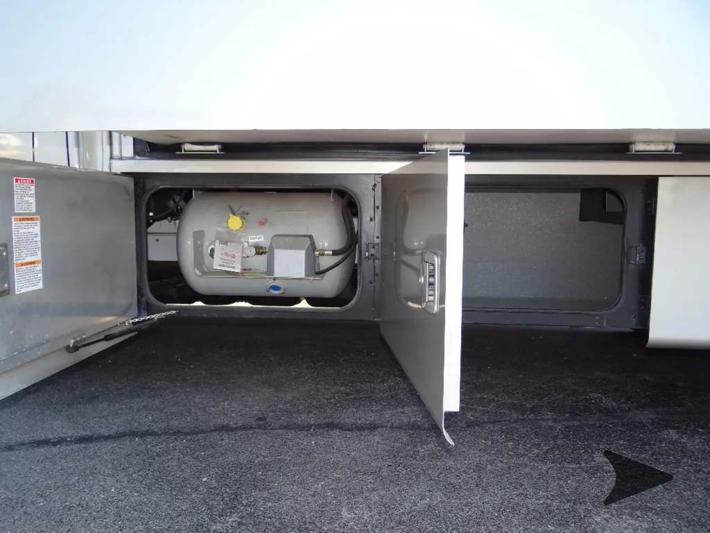 2019 Tiffin Wayfarer 24 FW, Photos photo 10