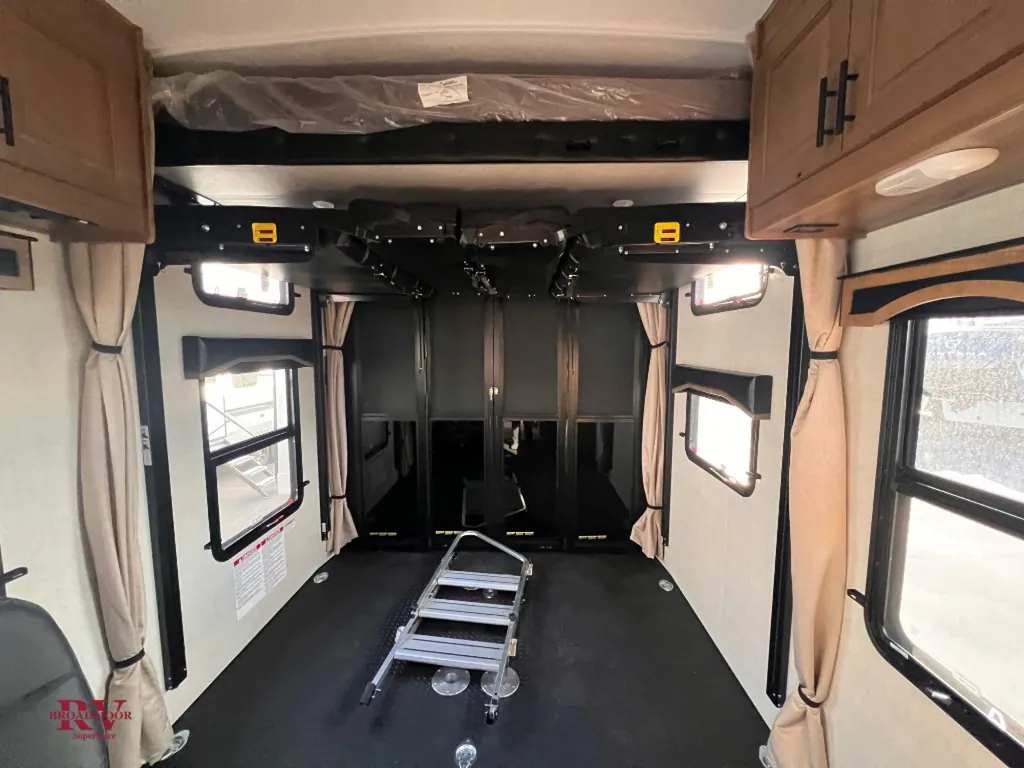2027 Outdoors RV Trail Series 29TRX, Photos photo 12