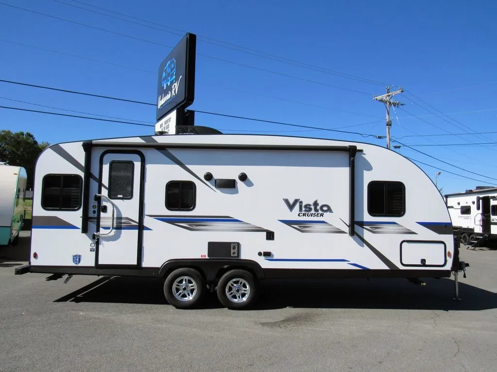 2025 Gulf Stream Vista Cruiser 23RSS - Photo 2