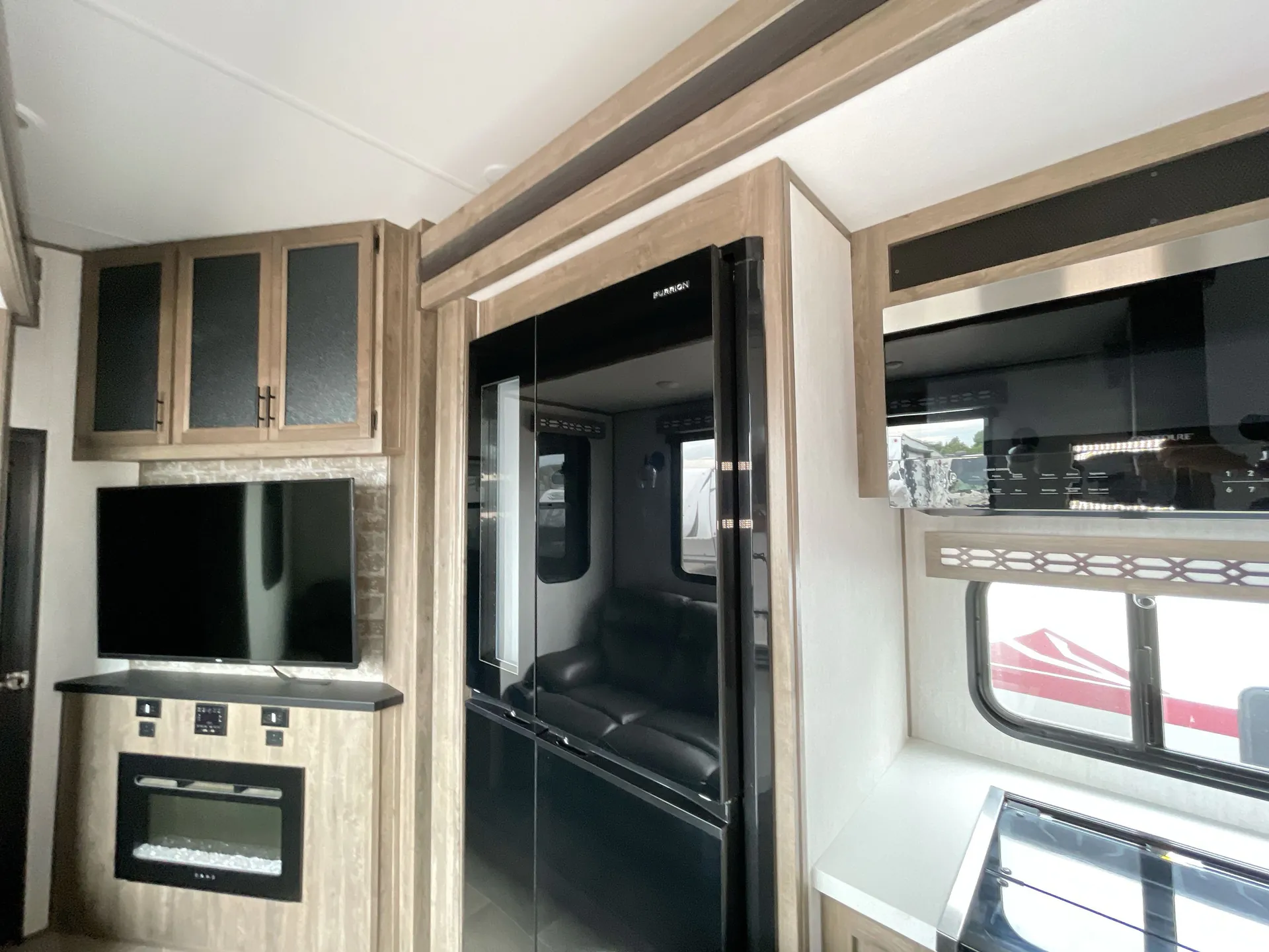 2021 Forest River Vengeance Rogue Armored 351G2 — living area main