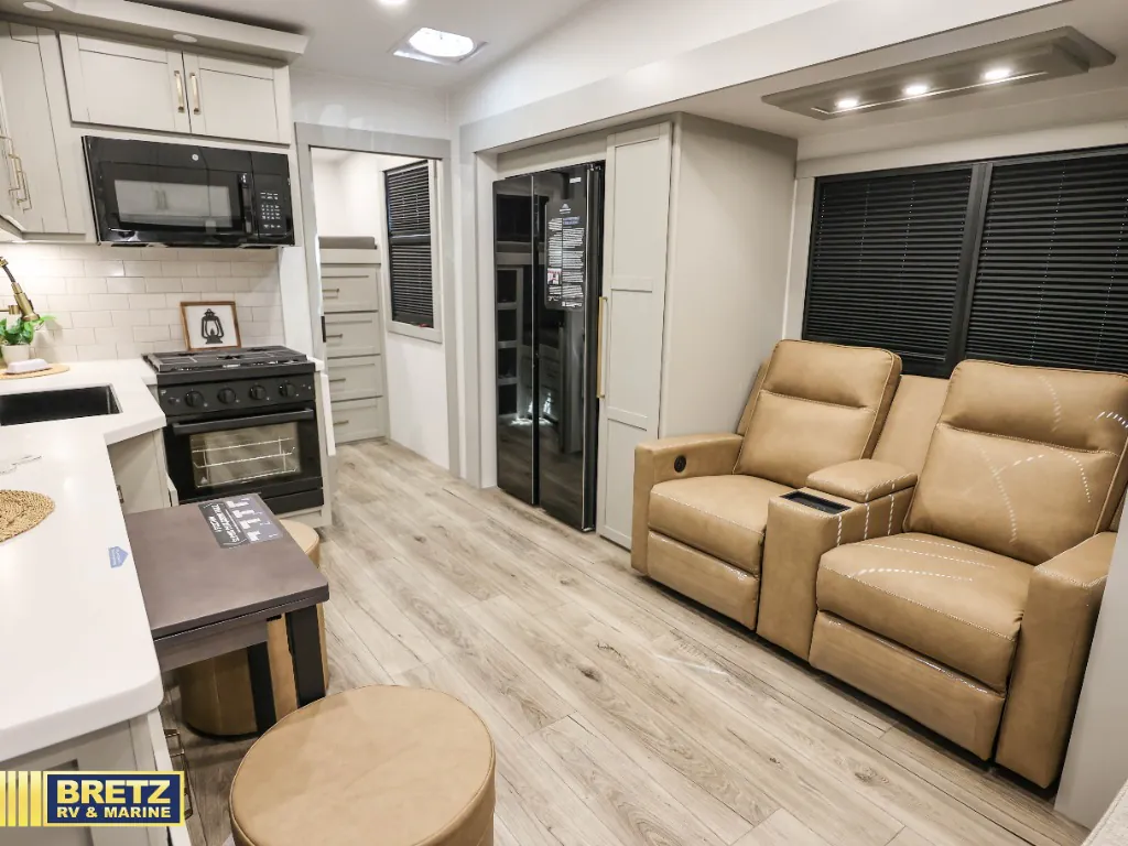 2026 Brinkley Model Z 2810, Photos photo 12