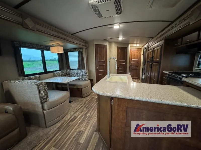 2017 Keystone RV Outback 326RL - Photo 3