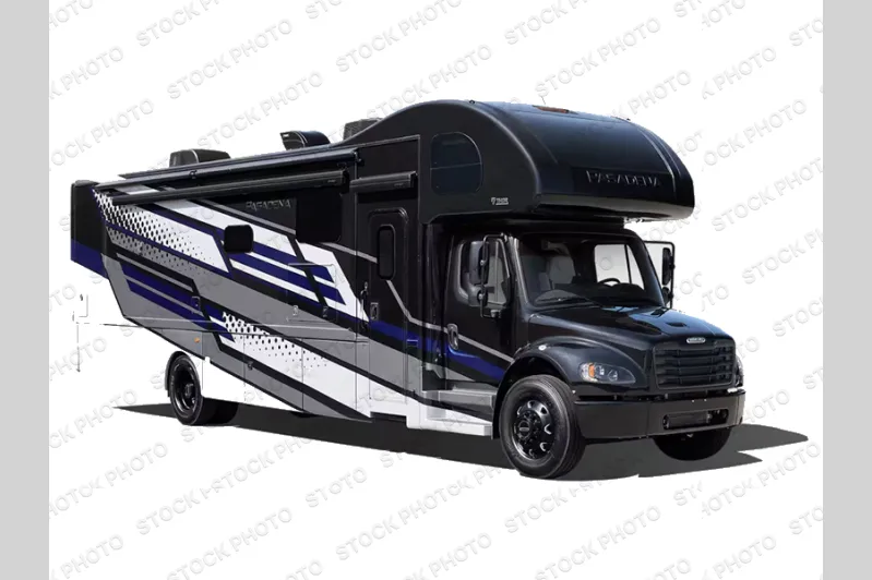 2027 Thor Motor Coach Pasadena 38FX - Photo 2