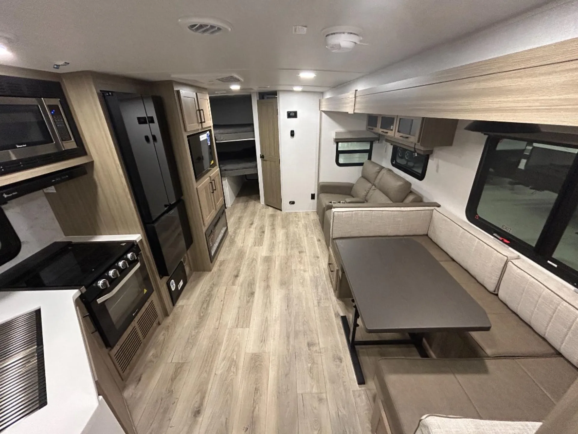 2027 Forest River Rockwood Ultra Lite 2706BH — Photo 7