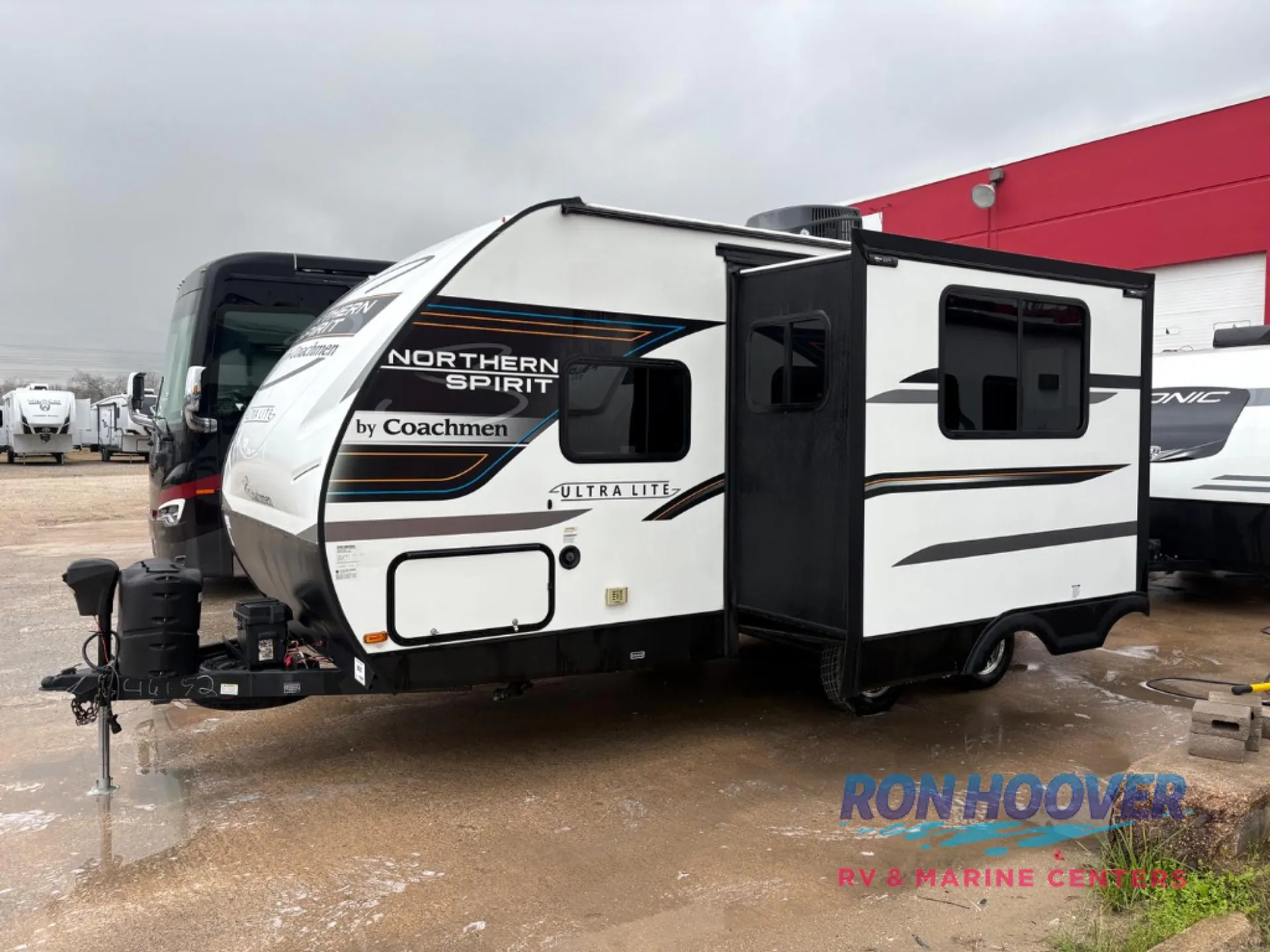 2023 Coachmen Northern Spirit Ultra Lite 1943RB - Photo 4