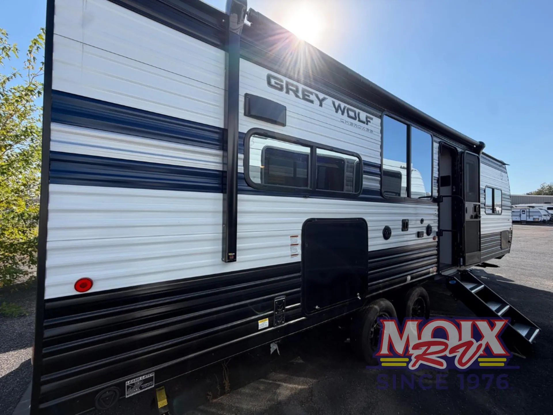 2027 Forest River Cherokee Grey Wolf 26SS — Photo 7