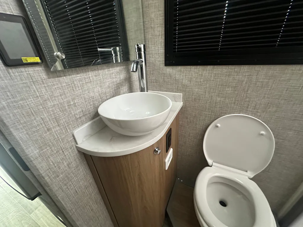 2026 Tiffin Wayfarer 25 XPW, Photos photo 61