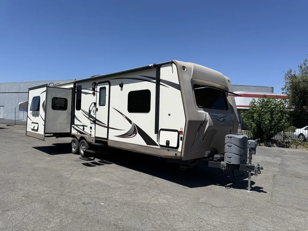 2016 Forest River Rockwood 2703WS - Photo 2