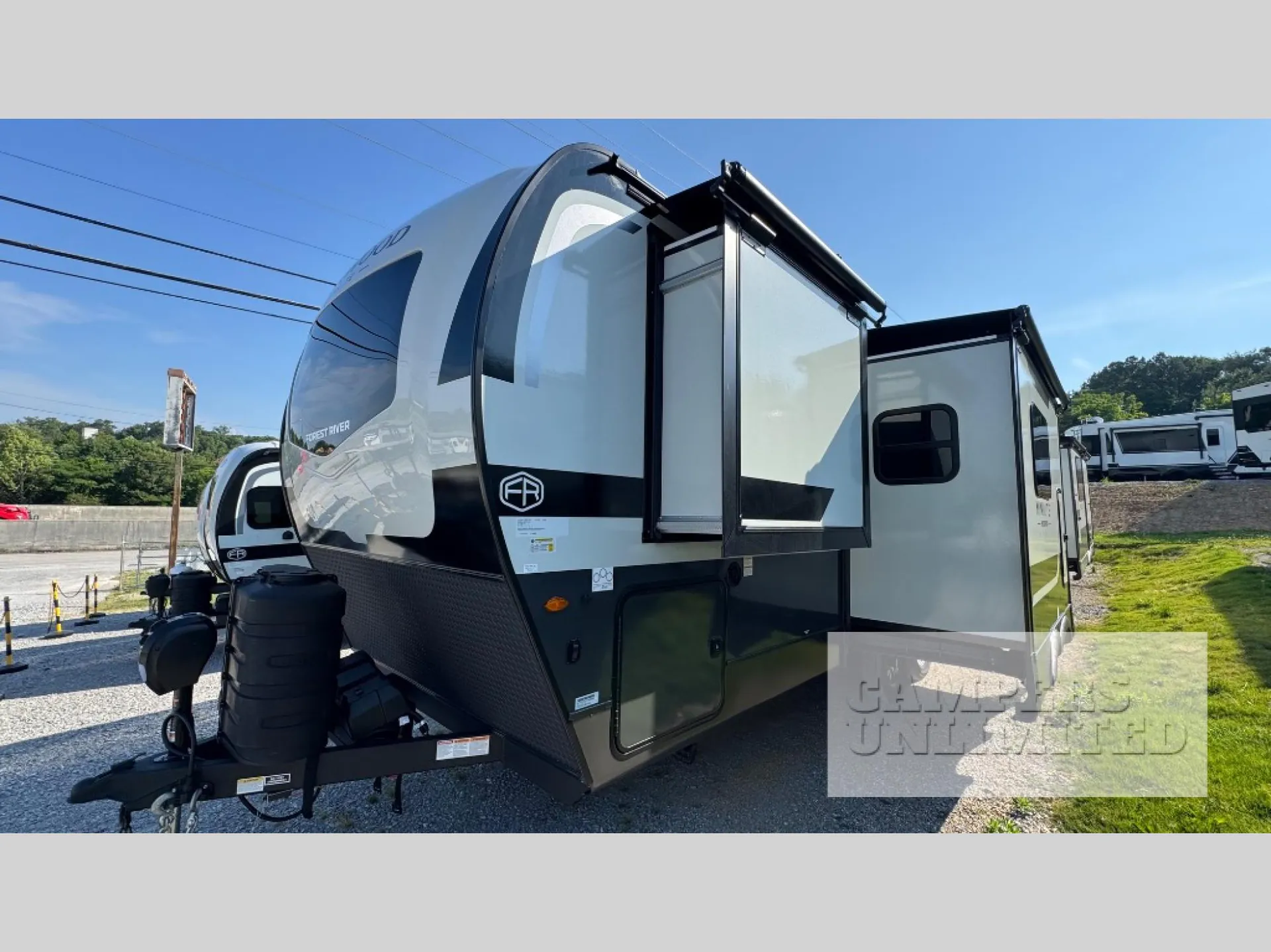 2026 Forest River Rockwood Mini Lite 2513S — Photo 7