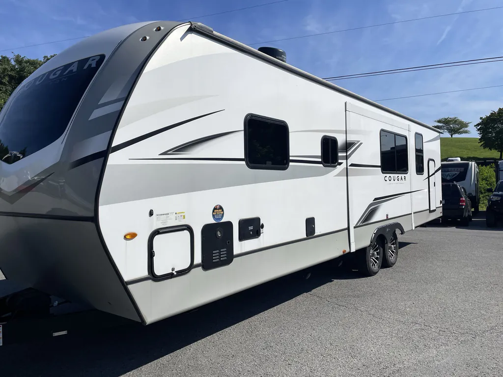2024 Keystone Cougar Half-Ton 30BHS, Photos photo 5
