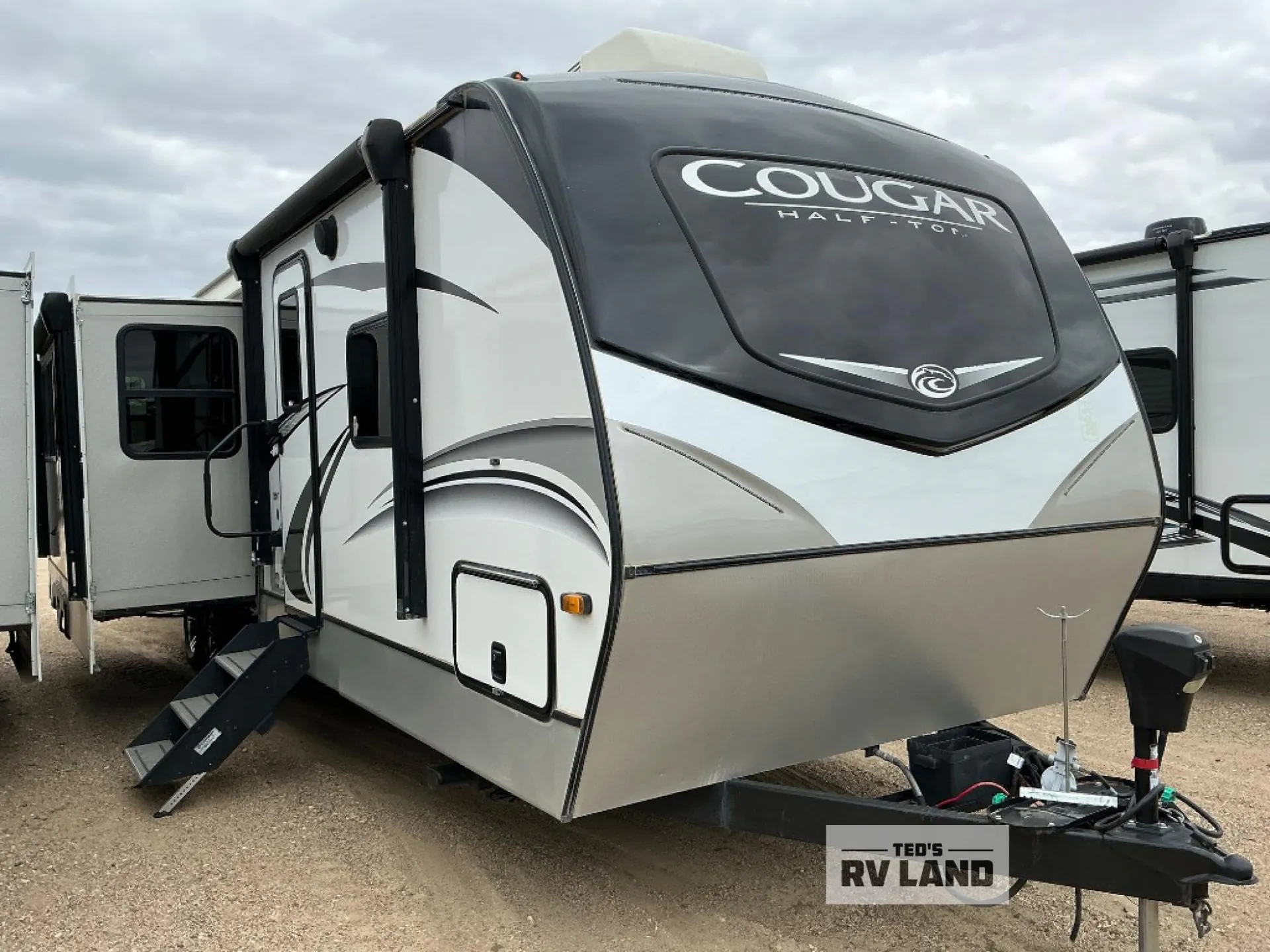 2022 Keystone Cougar Half-Ton 34TSB - Photo 2