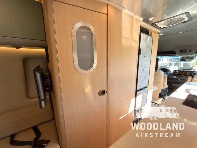 2026 Airstream Interstate 24GT New    Std. Model - Photo 4