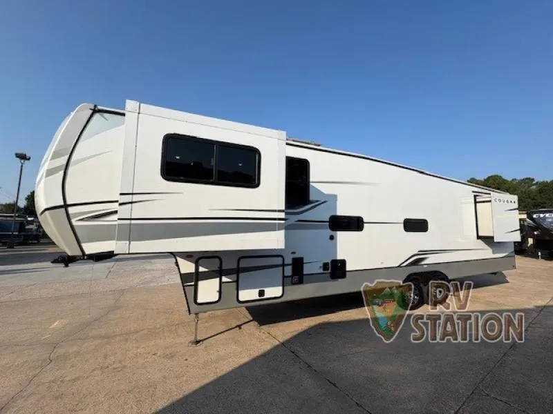 2023 Keystone Cougar 354FLS - Photo 3