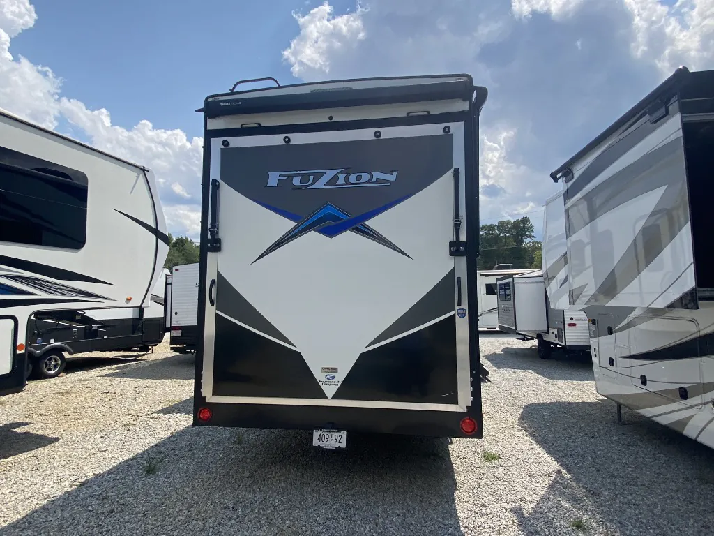 2020 Keystone Fuzion 419 - Photo 4