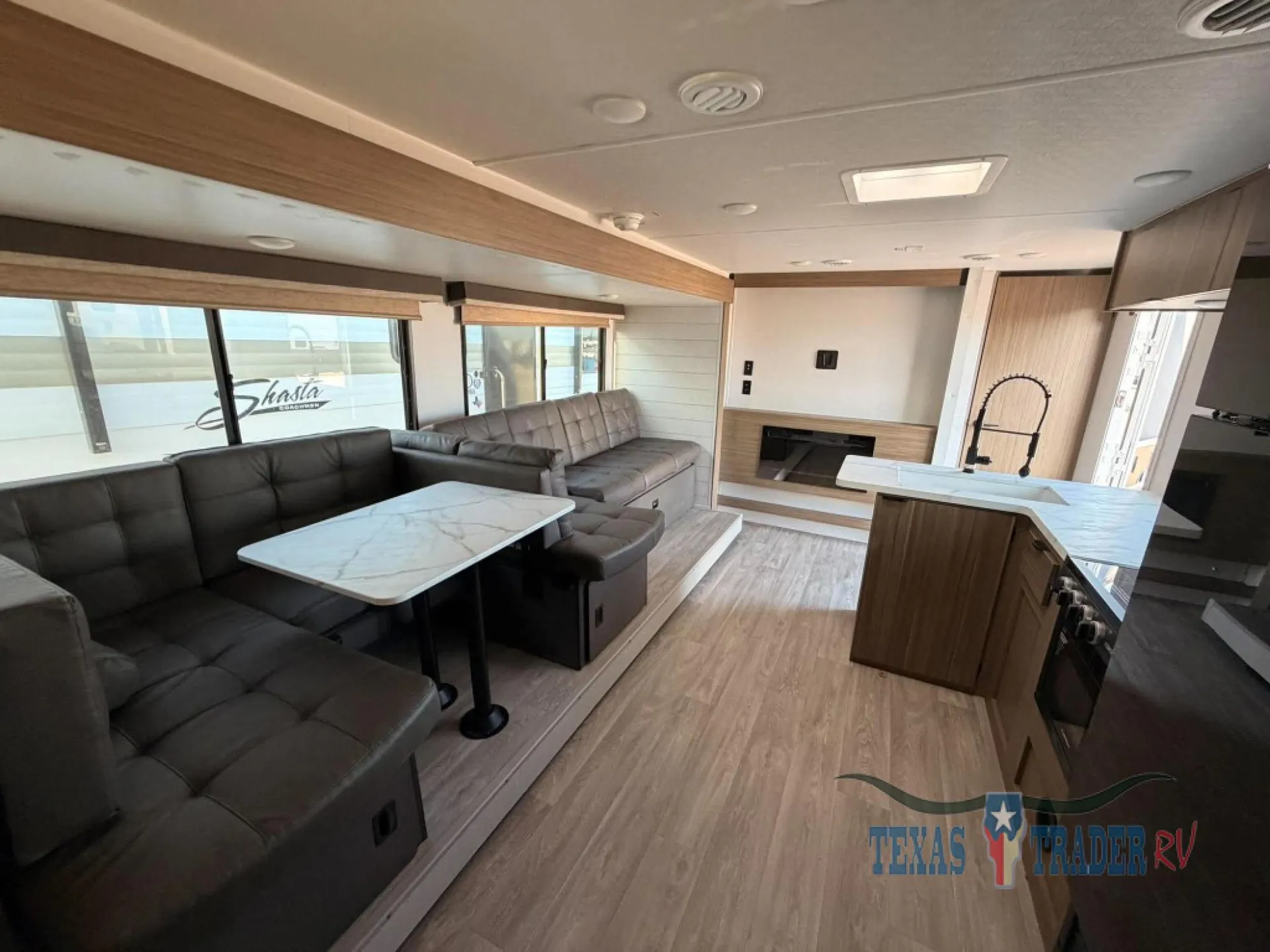 2027 Forest River Wildwood 263BHXL — Photo 7