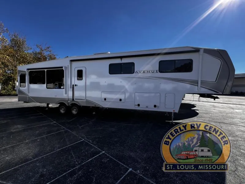 2026 Alliance RV Avenue 39MBR - Photo 2