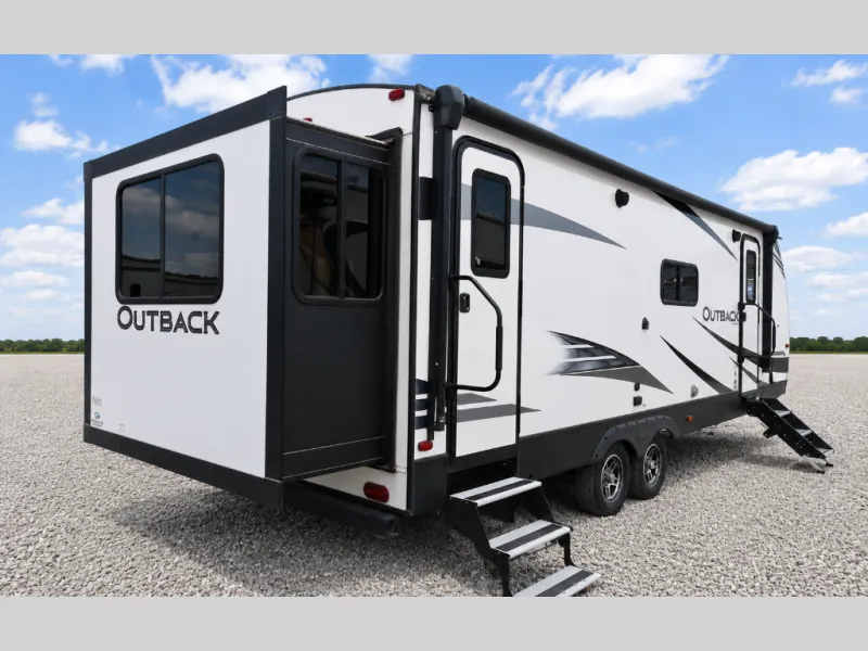 2020 Keystone Outback Ultra-Lite 252URS - Photo 3