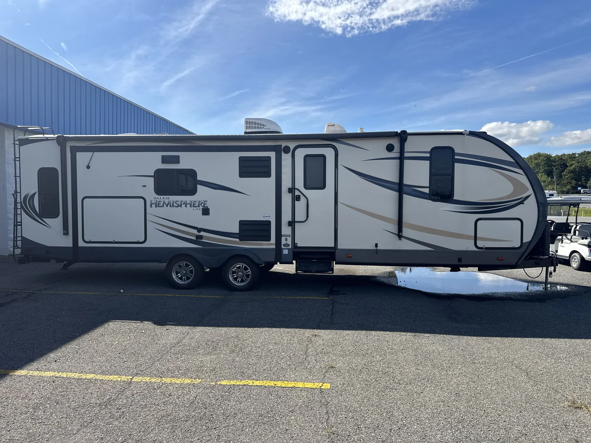 2017 Forest River Salem Hemisphere Lite 272RL — campside