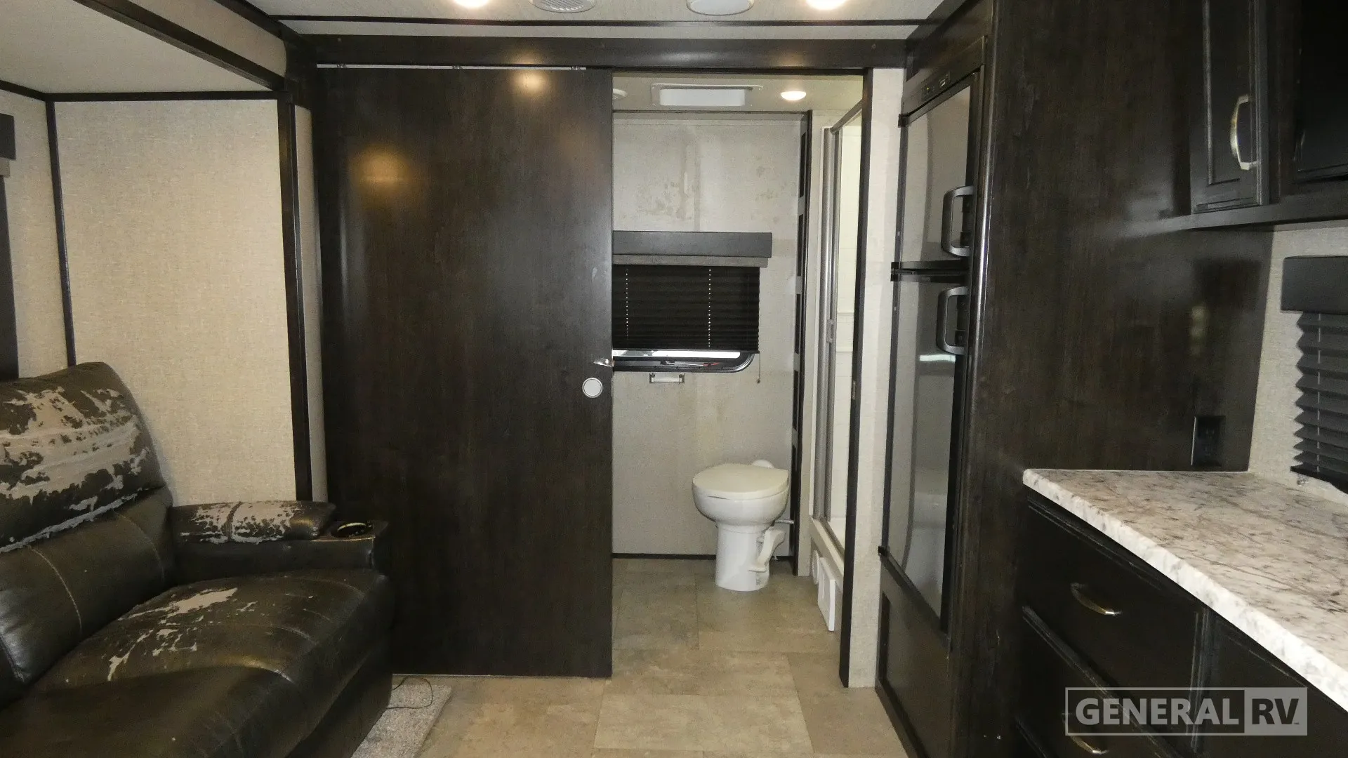 2019 Grand Design Imagine XLS 22RBE - Photo 3