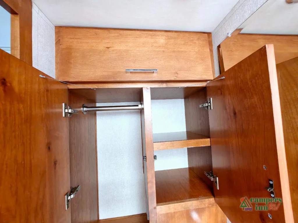 2019 Tiffin Wayfarer 24 FW, Photos photo 13