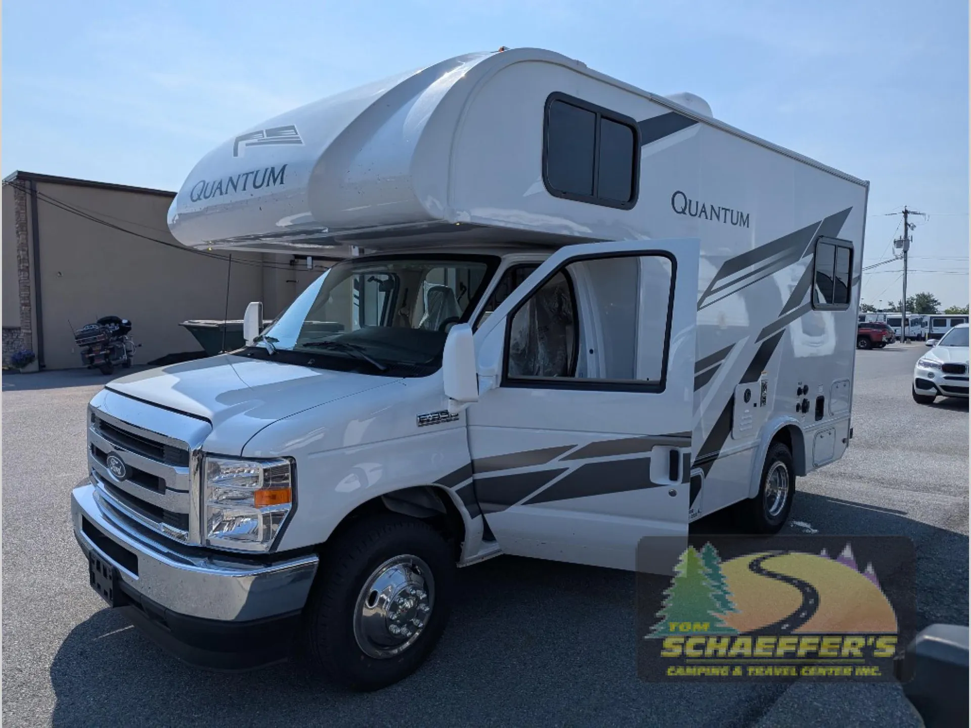 2026 Thor Motor Coach Quantum ESpec Essential LC19 - Photo 4