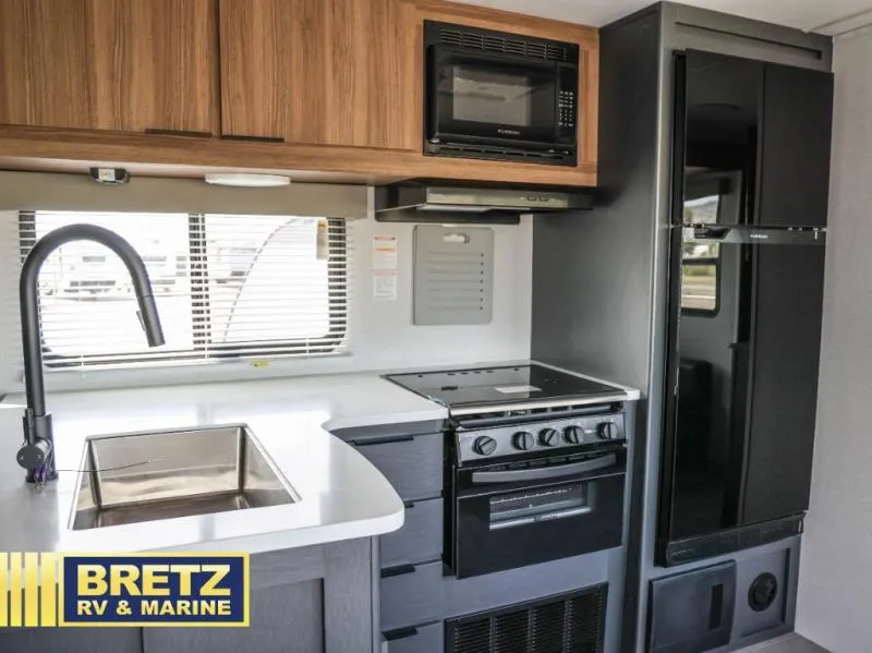 2025 Heartland Corterra 33.3 BH - Photo 4