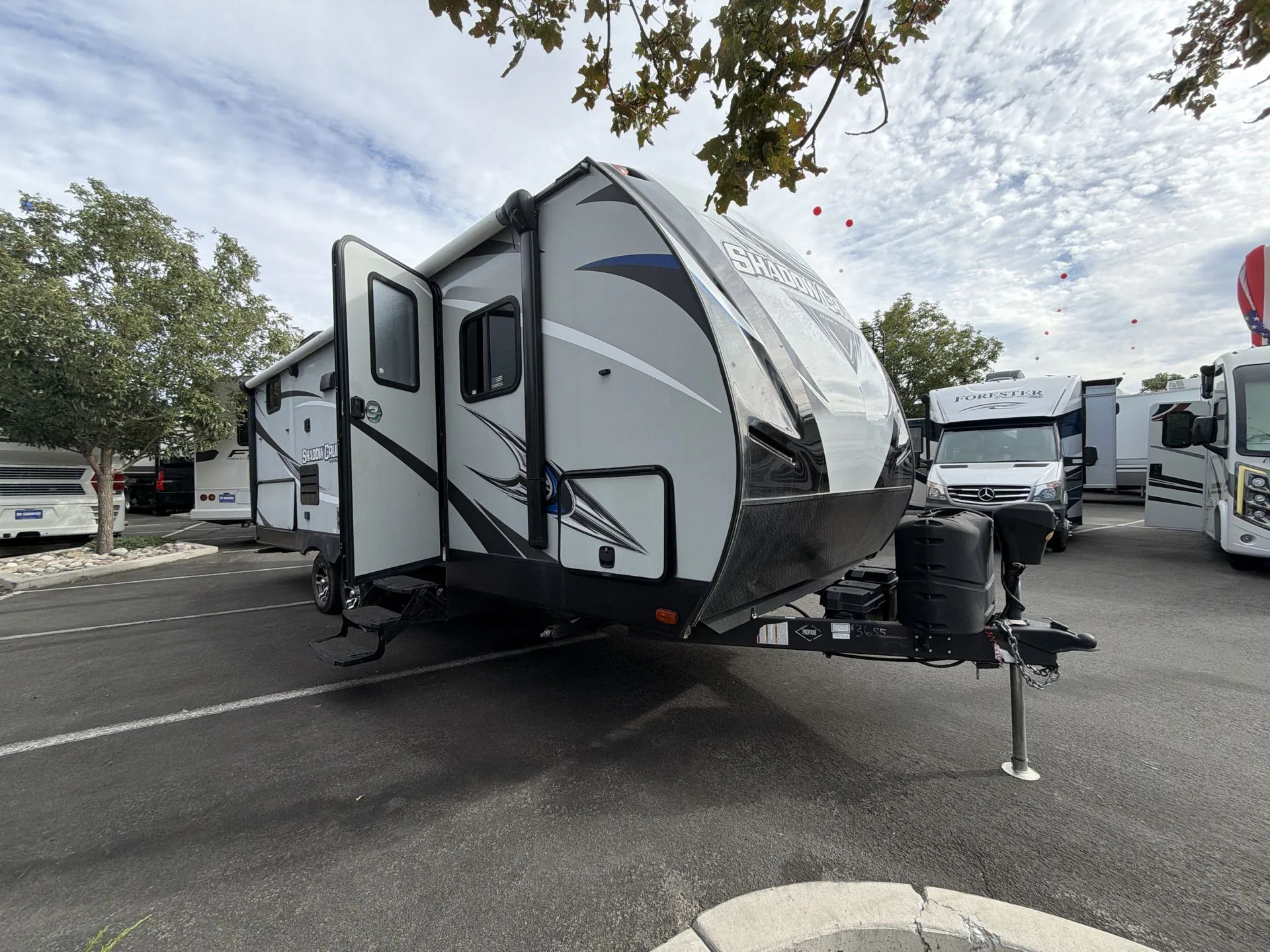 2019 Cruiser RV Shadow Cruiser 240BHS - Photo 2