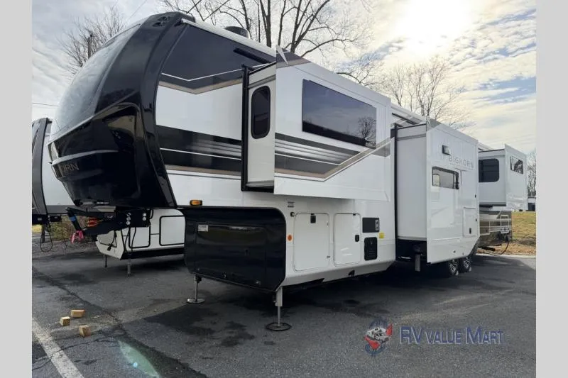 2026 Heartland Bighorn 39FL - Photo 4