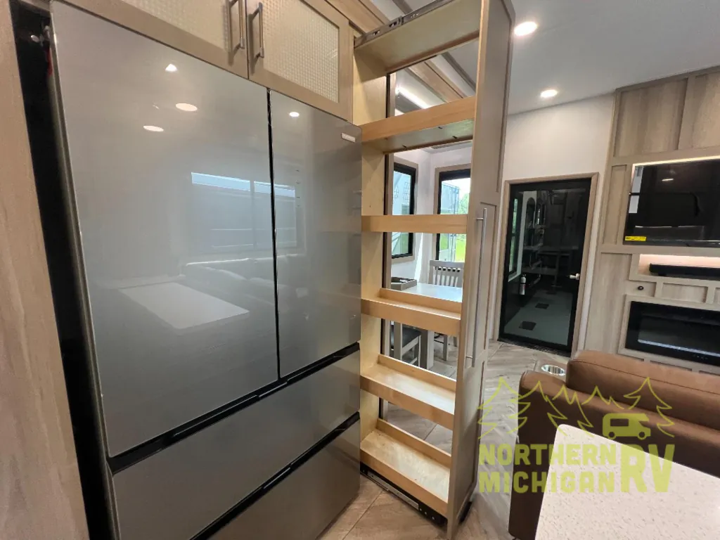 2026 Keystone Raptor 441, Photos photo 11
