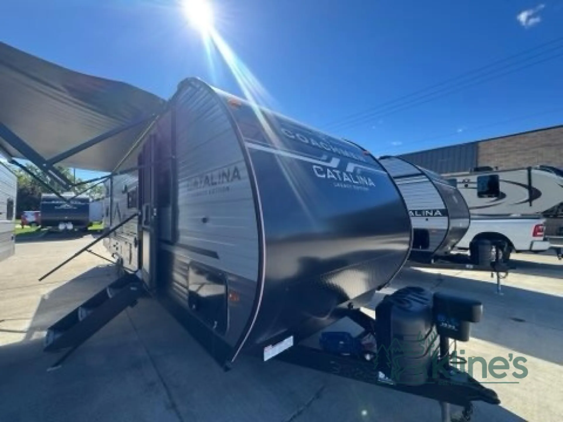 2027 Coachmen Catalina Legacy Edition 293QBCK - Photo 3