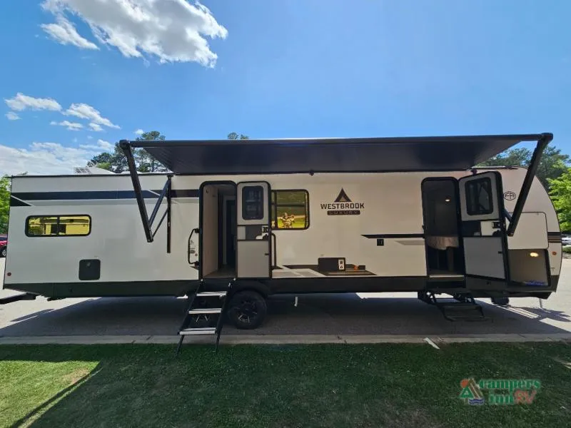 2027 Forest River Westbrook Luxury 305DBLC - Photo 3