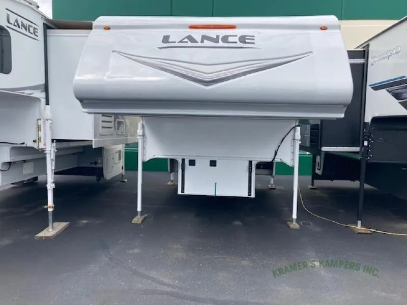 2023 Lance Lance Truck Campers Used    850 - Main photo