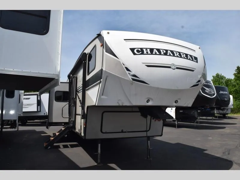 2020 Coachmen Chaparral Lite 30RLS - Photo 4