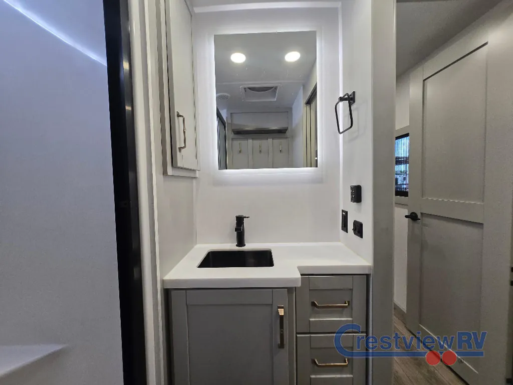 2025 Brinkley Model Z AIR 295, Photos photo 37